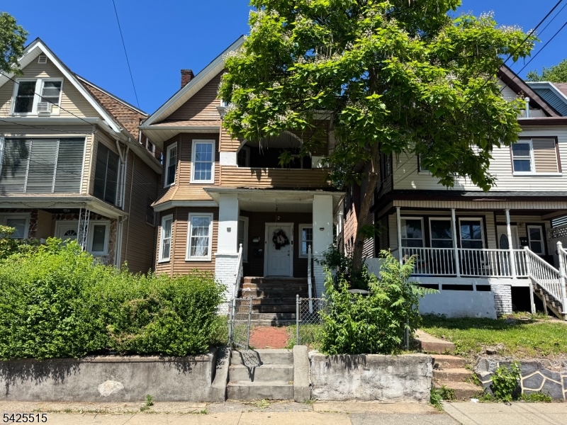 296 Woodside Avenue Newark NJ 07104