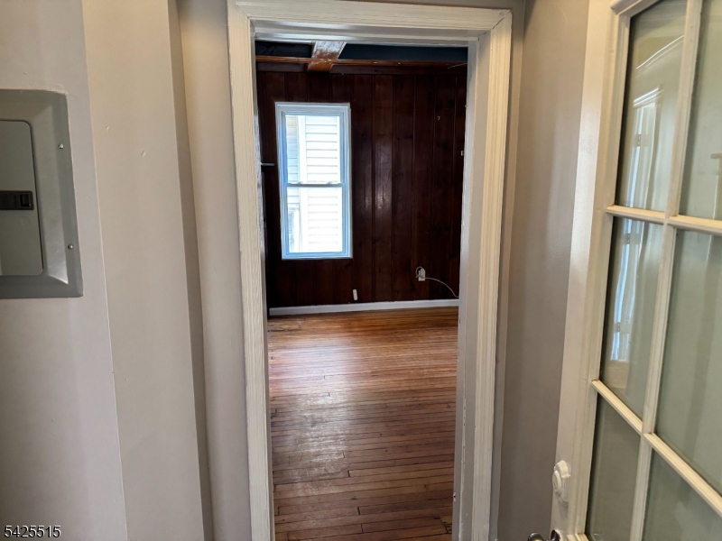 296 Woodside Avenue Newark NJ 07104