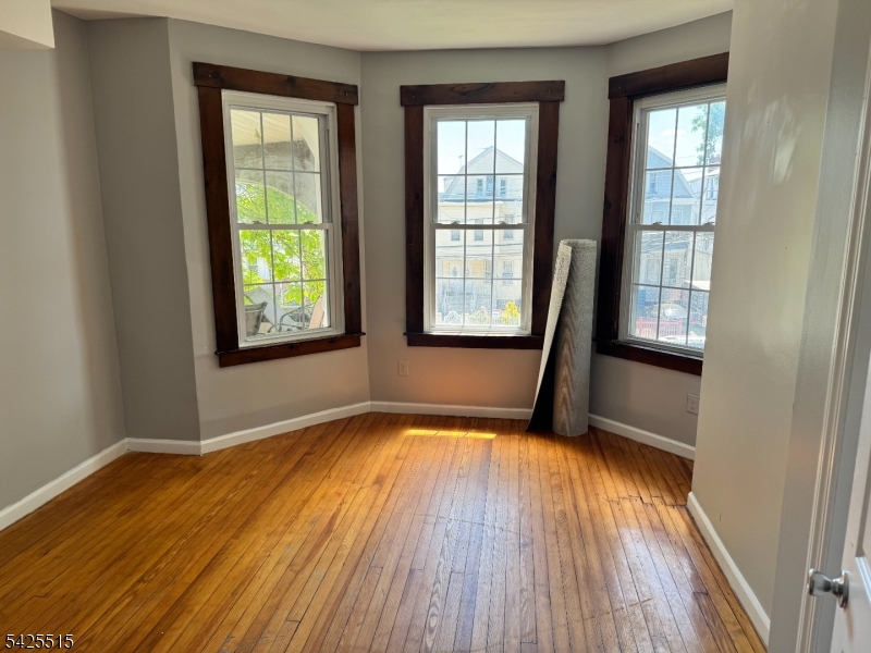 296 Woodside Avenue Newark NJ 07104