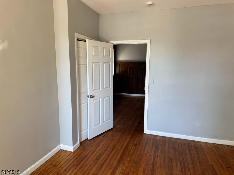 296 Woodside Avenue Newark NJ 07104