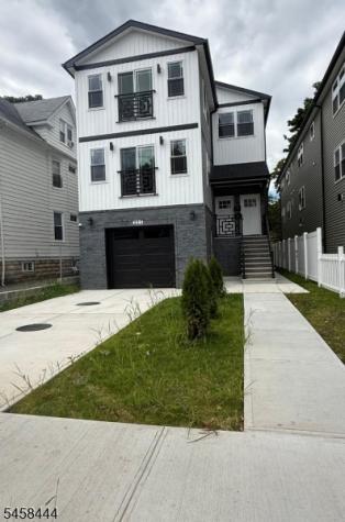 223 S Burnett Street East Orange NJ 07018