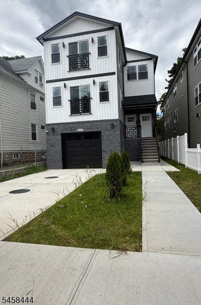 223 S Burnett Street East Orange NJ 07018