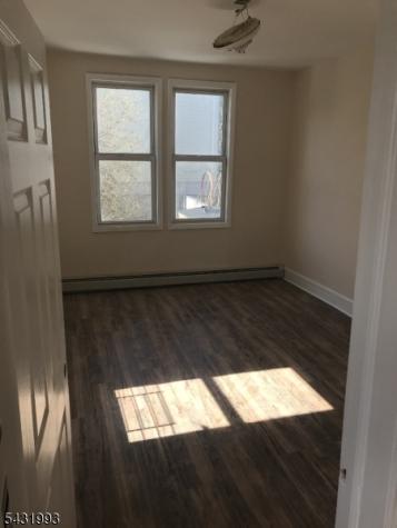 224 12TH Avenue Newark NJ 07107