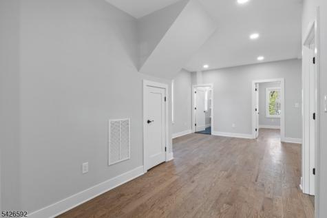 16 Old Short Hills Road Millburn NJ 07041
