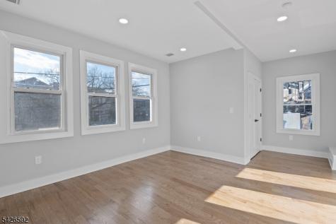 16 Old Short Hills Road Millburn NJ 07041