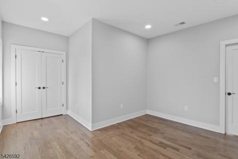 16 Old Short Hills Road Millburn NJ 07041
