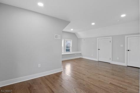 16 Old Short Hills Road Millburn NJ 07041