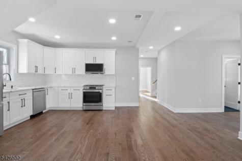 16 Old Short Hills Road Millburn NJ 07041