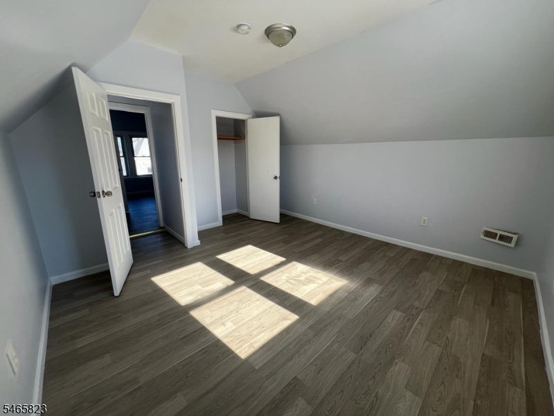 13 Garwood Place Irvington NJ 07111