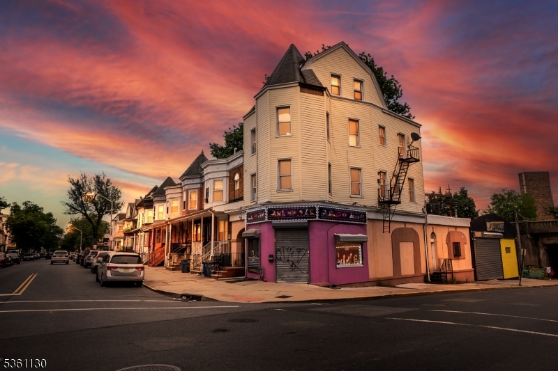 101 Eaton Place East Orange NJ 07017