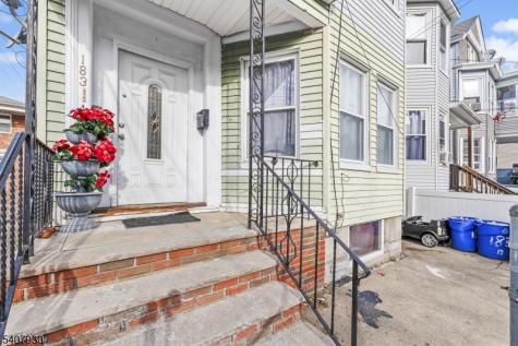 183 Walnut Street Paterson NJ 07522