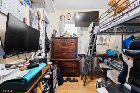 183 Walnut Street Paterson NJ 07522