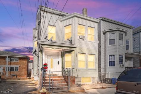 183 Walnut Street Paterson NJ 07522