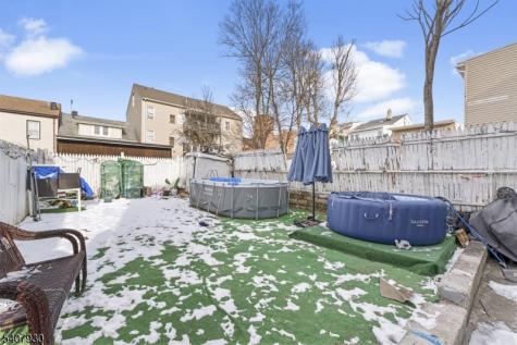 183 Walnut Street Paterson NJ 07522