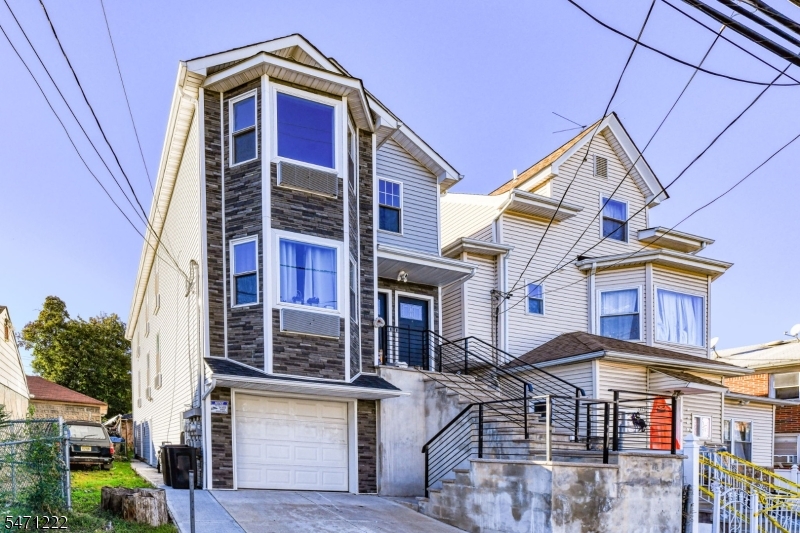 320 E 32nd Street Paterson NJ 07504