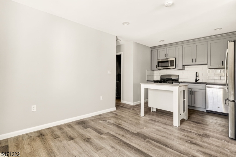 320 E 32nd Street Paterson NJ 07504