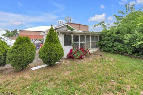 152 Schuyler Avenue North Arlington NJ 07031