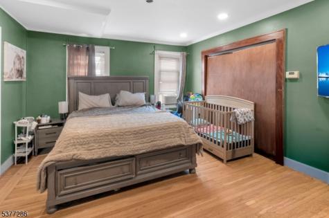 152 Schuyler Avenue North Arlington NJ 07031