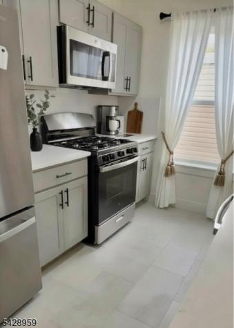 337 21ST Street Irvington NJ 07111