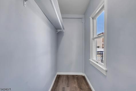 162 S Clinton Street East Orange NJ 07018