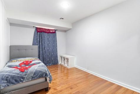 301 N 13th Street Newark NJ 07107