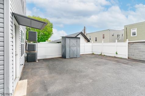 301 N 13th Street Newark NJ 07107