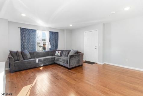 301 N 13th Street Newark NJ 07107
