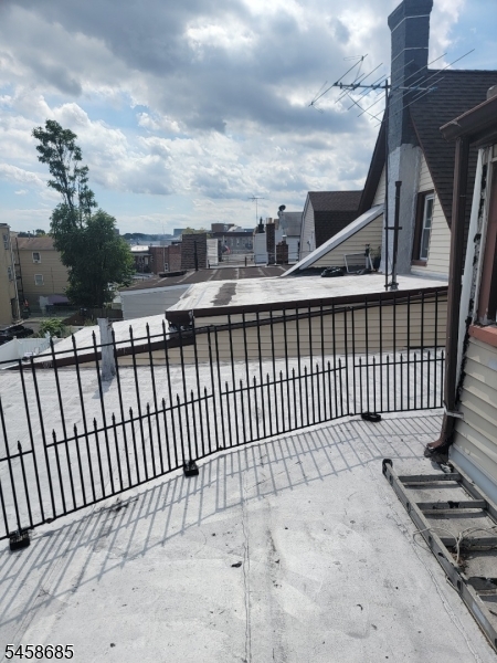 581 N 7th Street Newark NJ 07107