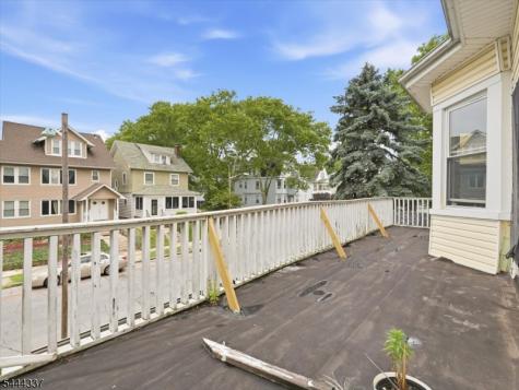 50 Arsdale Terrace East Orange NJ 07018