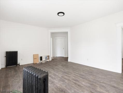 50 Arsdale Terrace East Orange NJ 07018