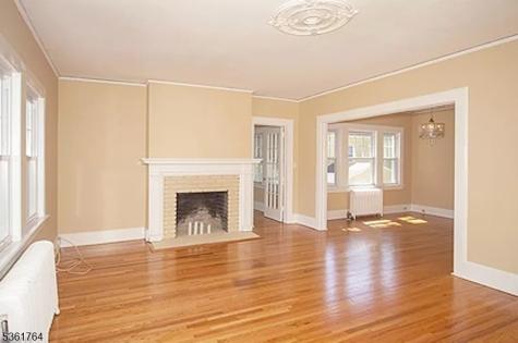 422 Valley Road Montclair NJ 07043