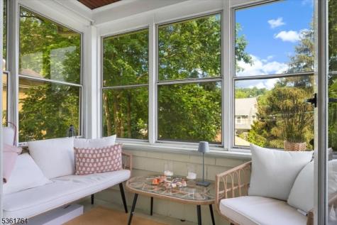 422 Valley Road Montclair NJ 07043