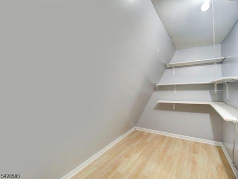 564 Sanford Avenue Newark NJ 07106