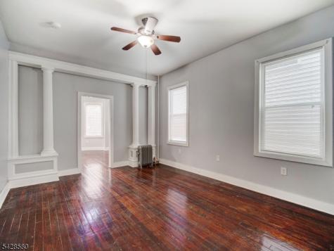 564 Sanford Avenue Newark NJ 07106