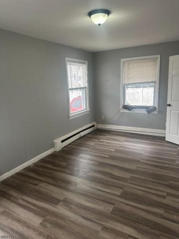 25 New Street Belleville NJ 07109