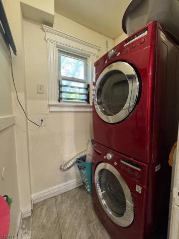 891 S 18th Street Newark NJ 07108