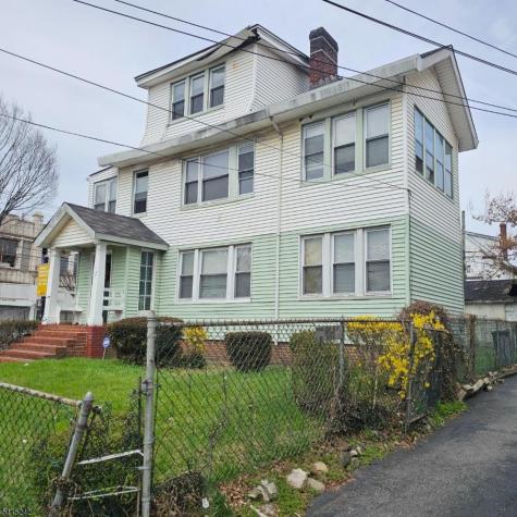 67 Weequahic Avenue Newark NJ 07112