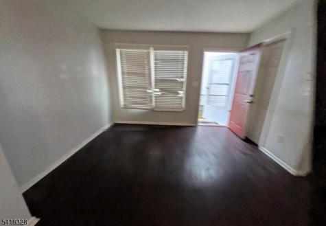 677 S 14th Street Newark NJ 07103