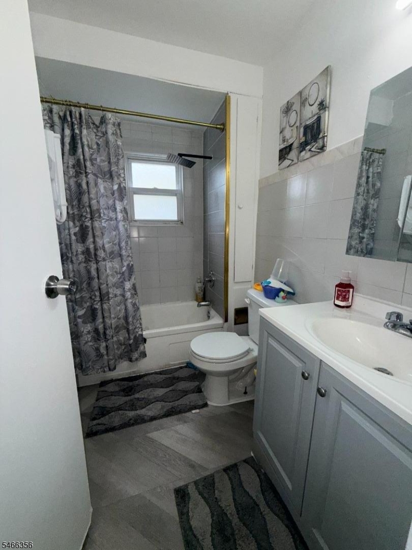 249 Temple Street Paterson NJ 07522