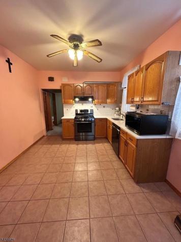 232 Franklin Street Elizabeth NJ 07206
