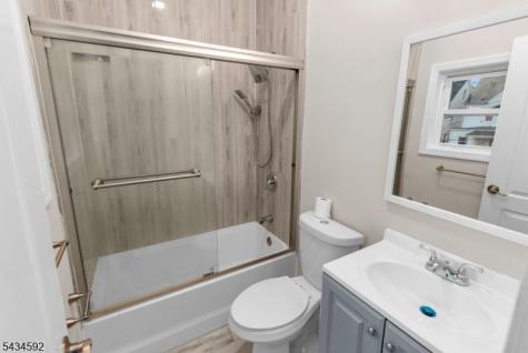 87 N 19th Street East Orange NJ 07017