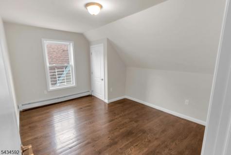 87 N 19th Street East Orange NJ 07017