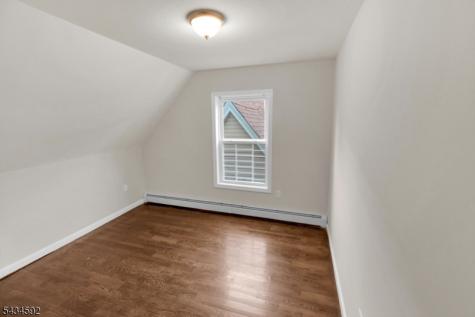 87 N 19th Street East Orange NJ 07017