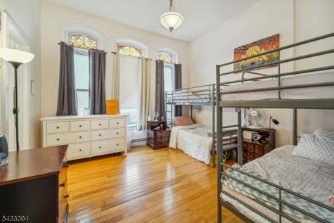 105 Jefferson Street Newark NJ 07105