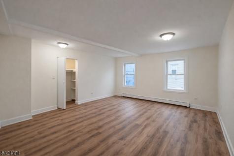 64 N 13th Street Newark NJ 07107