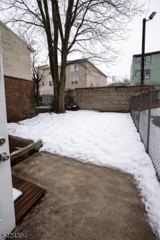 64 N 13th Street Newark NJ 07107