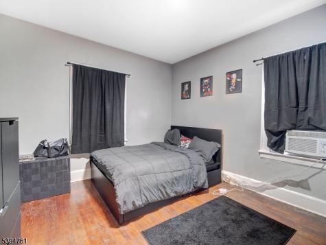 289 N Center Street City Of Orange NJ 07050