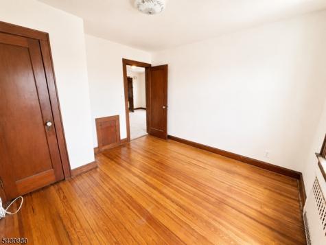 345 4TH Street Saddle Brook NJ 07663