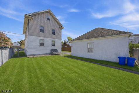 345 4TH Street Saddle Brook NJ 07663