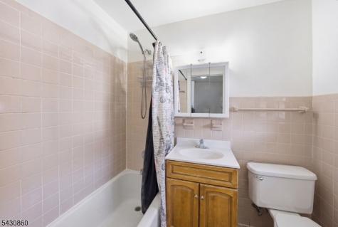345 4TH Street Saddle Brook NJ 07663